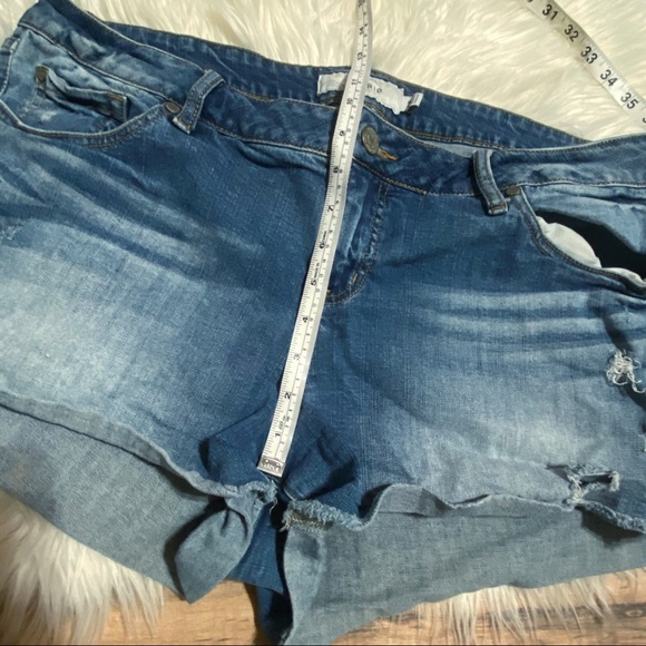 Torrid High Rise Distressed Jean Shorts - Picture 9 of 16